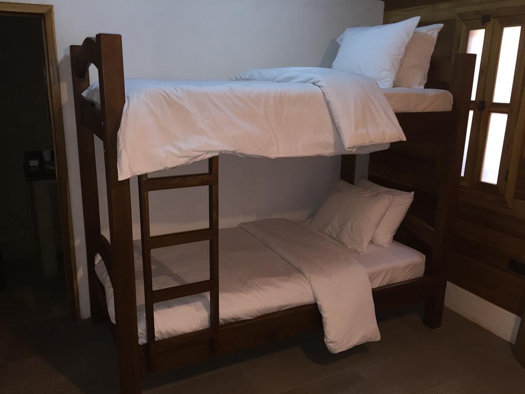 Casa Aura: Beachfront Premium Hostel Tamarindo Room photo